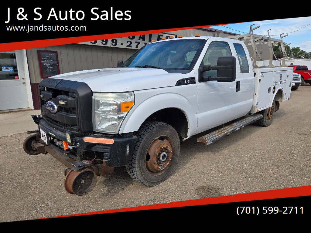 2011 Ford F-350 Super Duty XL SuperCab LB 4WD
