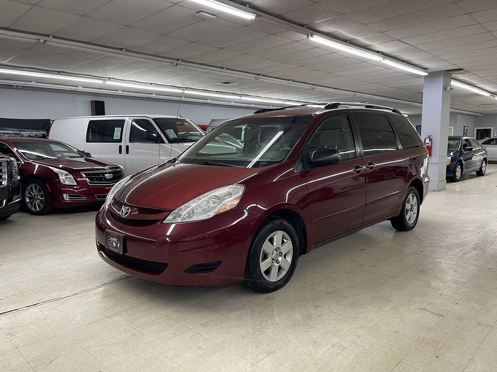 2008 Toyota Sienna CE 7 Passenger