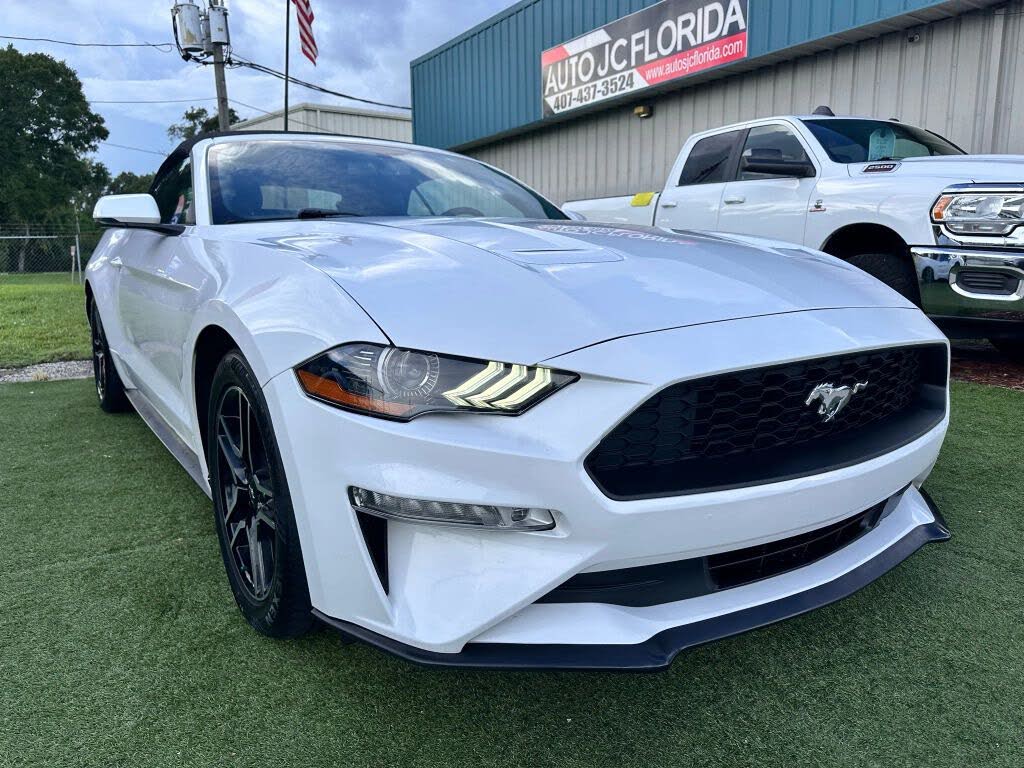 2020 Ford Mustang EcoBoost Premium Convertible RWD