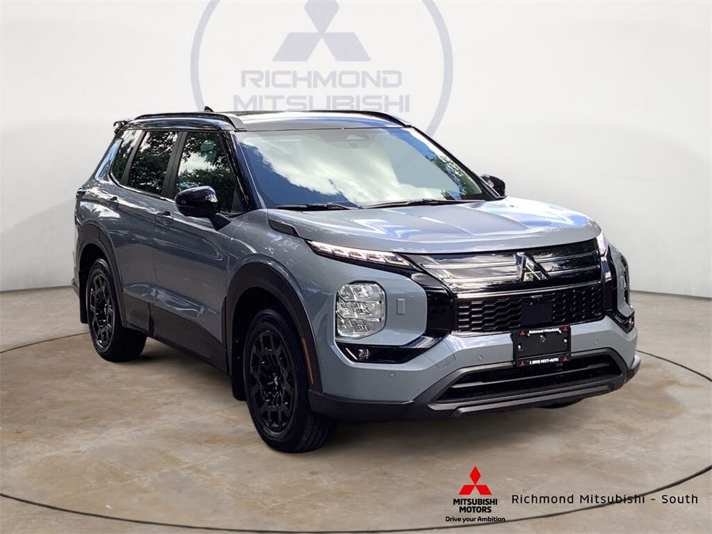 2025 Mitsubishi Outlander SE FWD