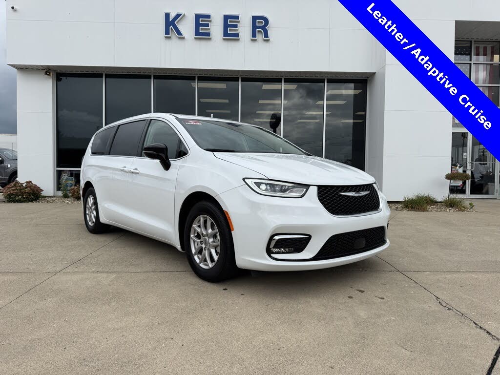 2024 Chrysler Pacifica Touring L FWD