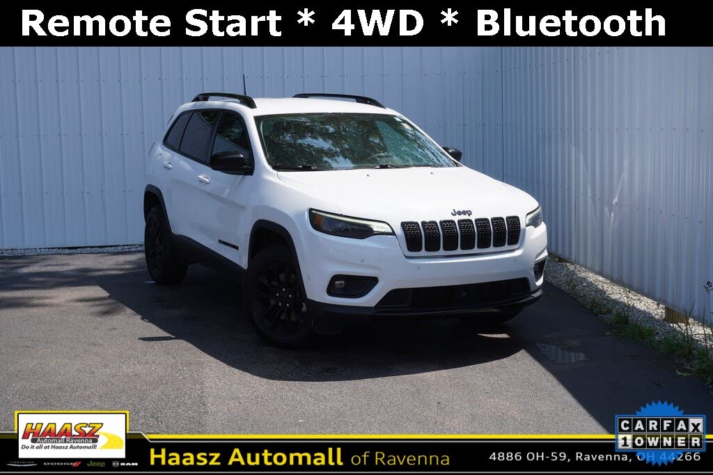 2023 Jeep Cherokee Altitude 4WD