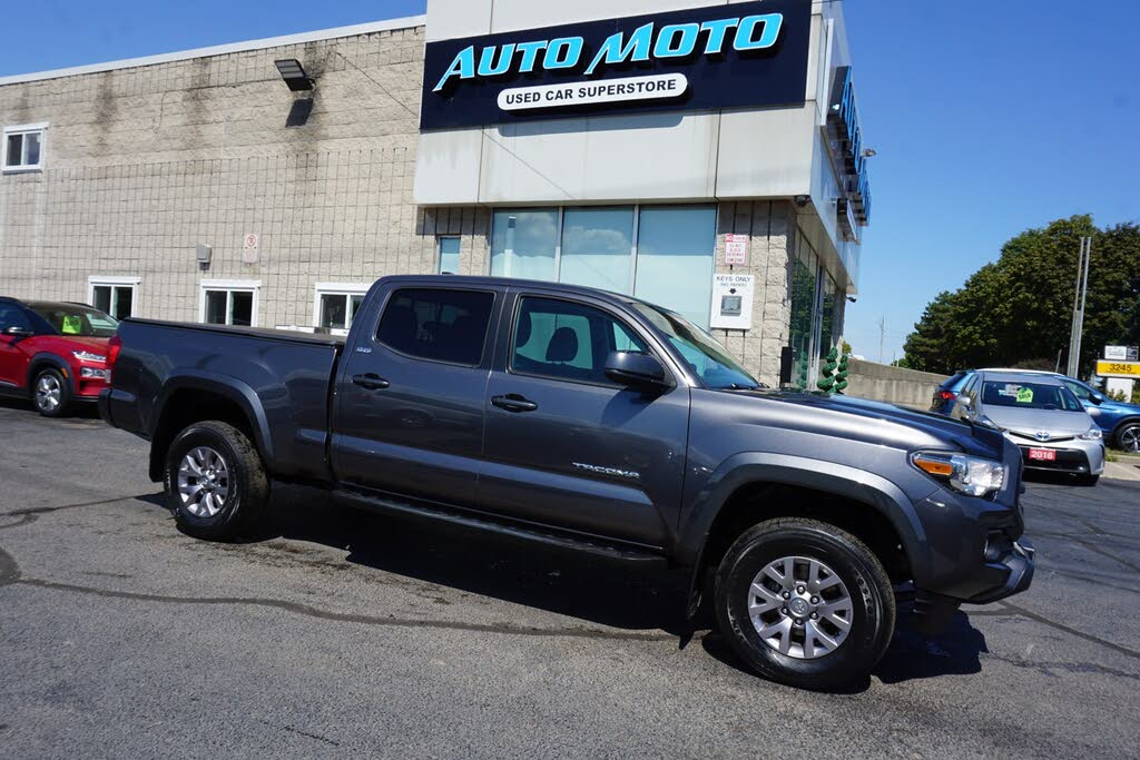 2017 Toyota Tacoma SR5