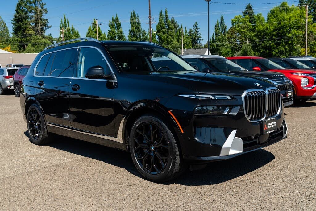 2023 BMW X7 xDrive40i AWD