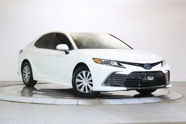 2023 Toyota Camry Hybrid LE FWD