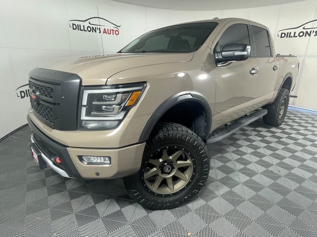 2021 Nissan Titan PRO-4X Crew Cab 4WD