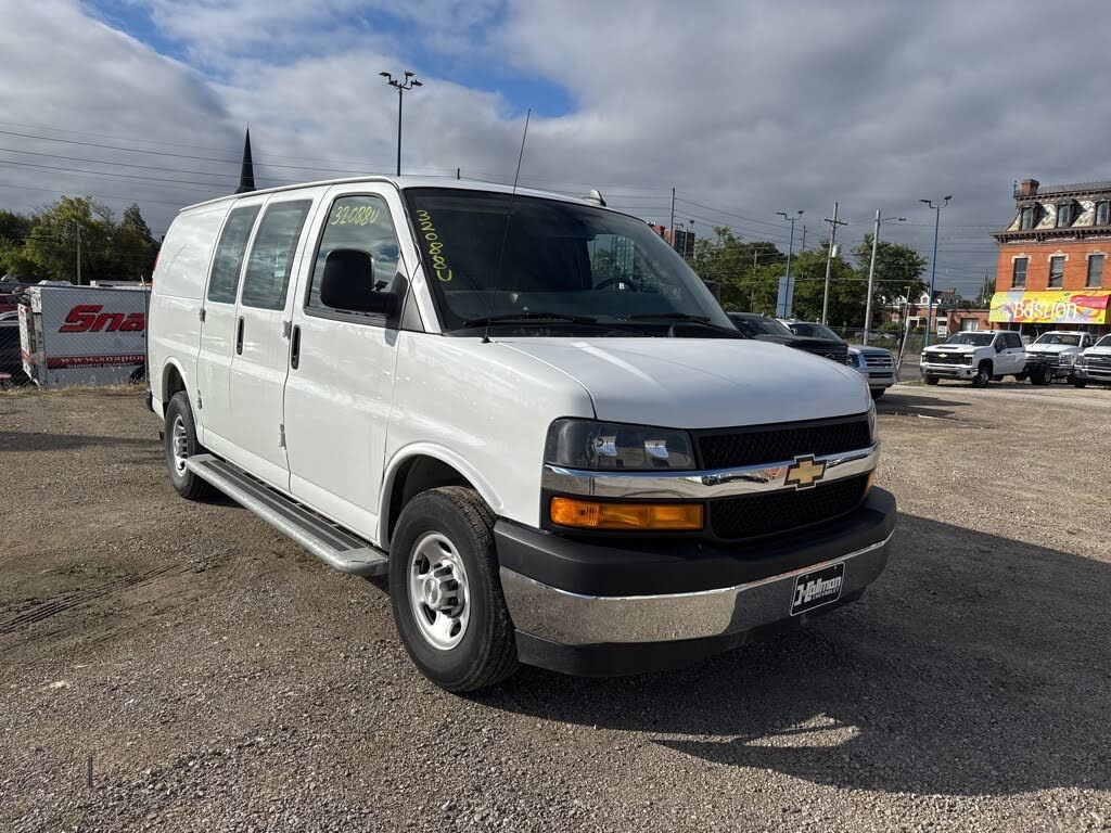 2023 Chevrolet Express Cargo 2500 RWD