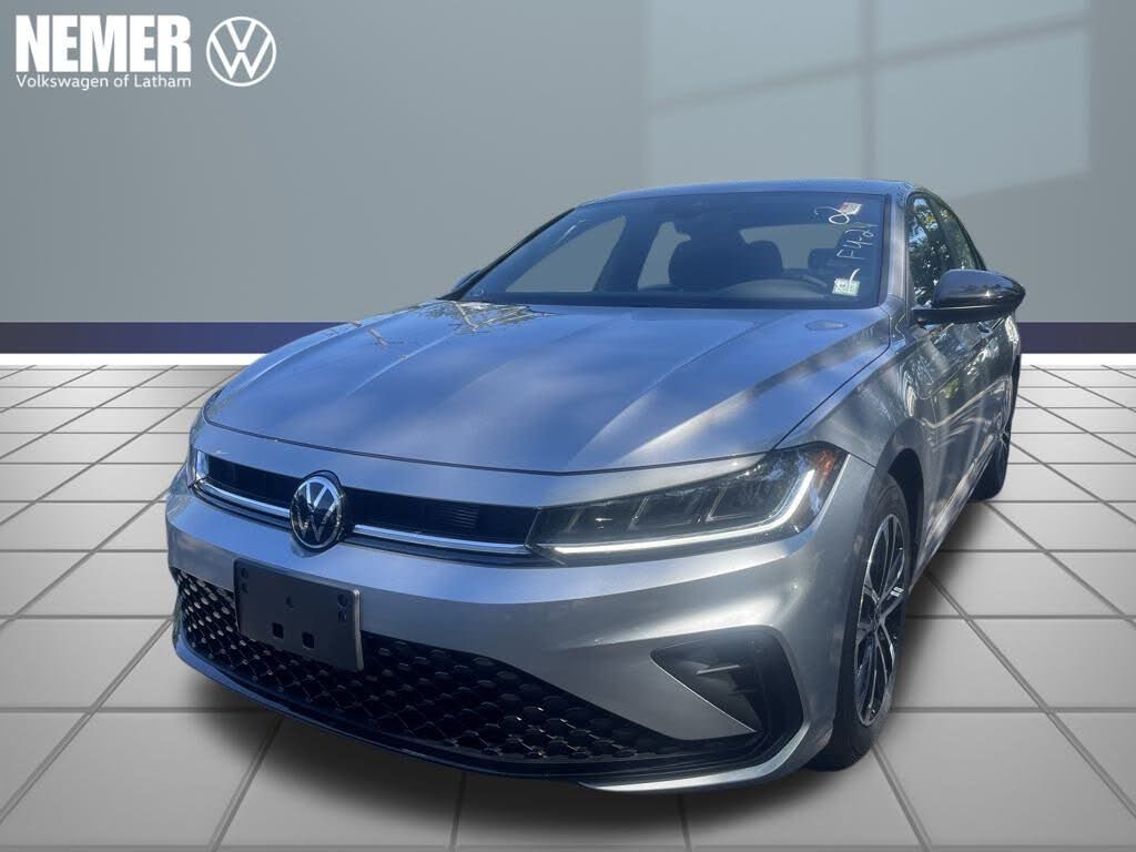 2025 Volkswagen Jetta Sport FWD