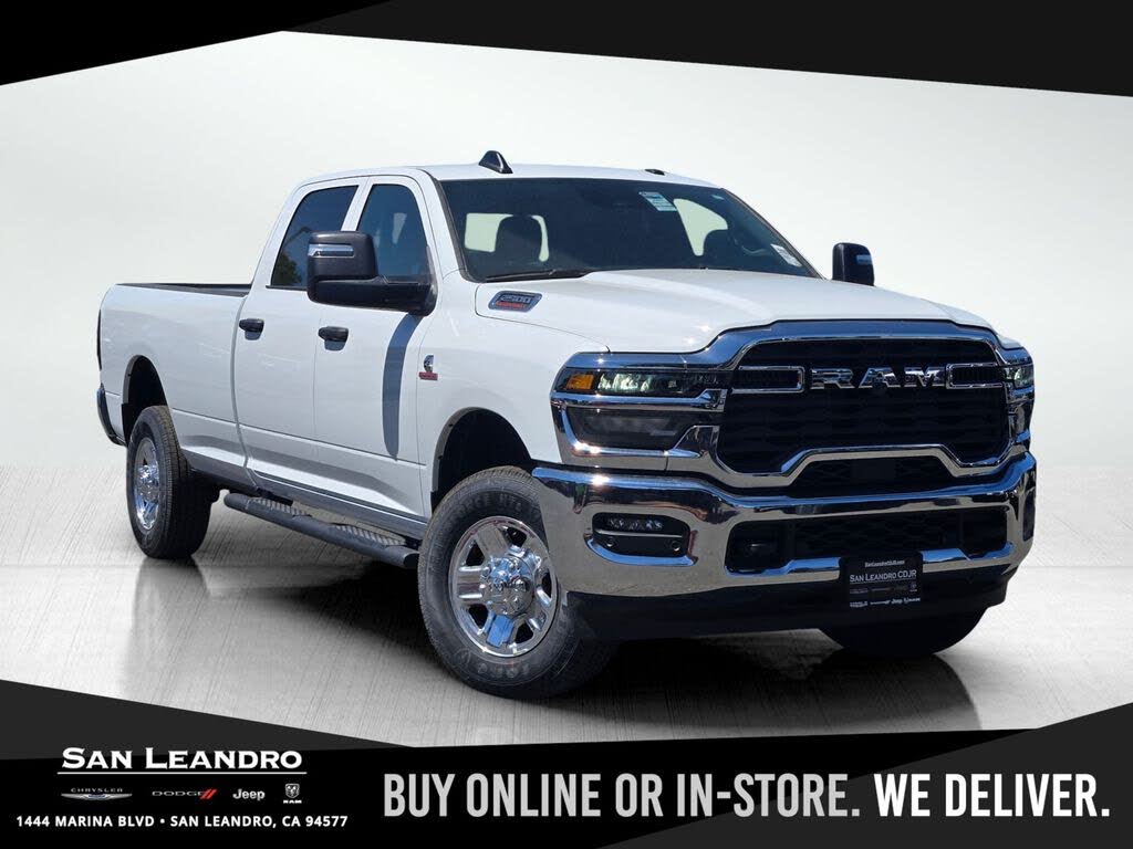 2025 RAM 2500 Tradesman Crew Cab LB 4WD