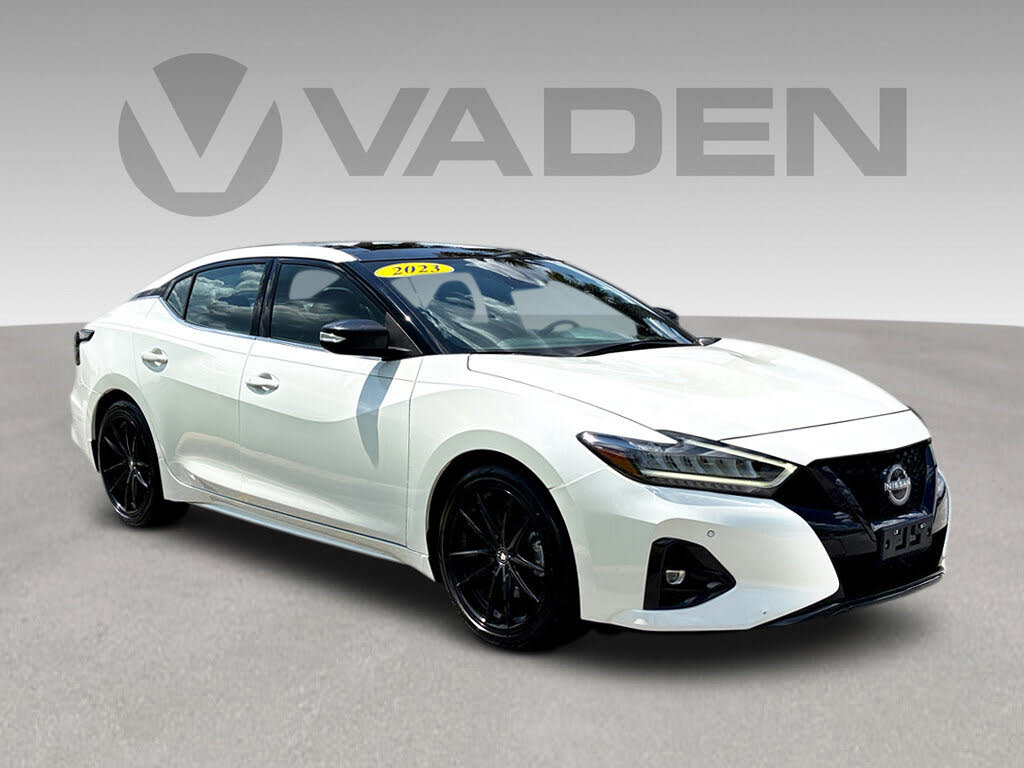 2023 Nissan Maxima SR FWD