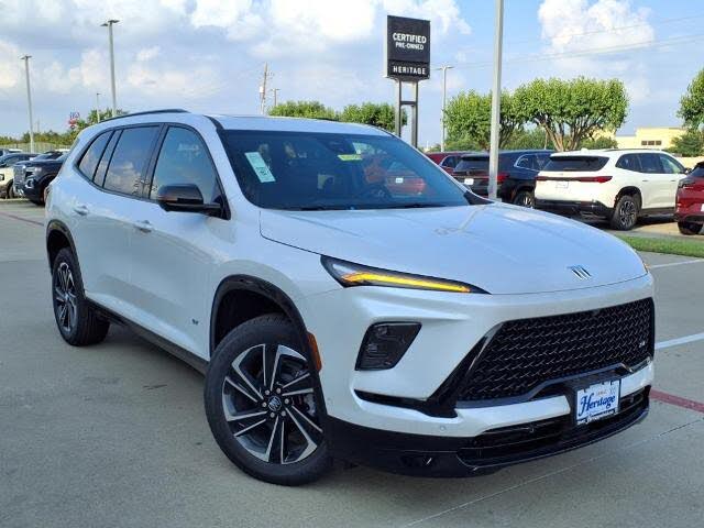 2025 Buick Enclave Sport Touring FWD