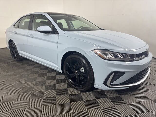 2025 Volkswagen Jetta SE FWD