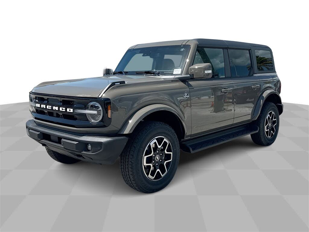 2025 Ford Bronco Outer Banks 4-Door 4WD