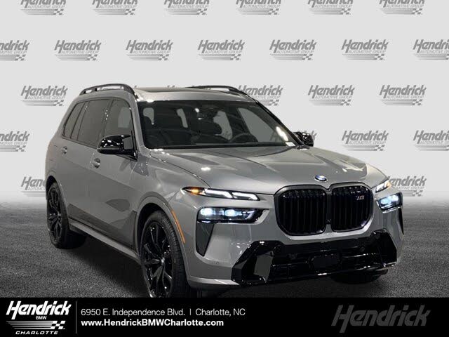 2026 BMW X7 M60i AWD