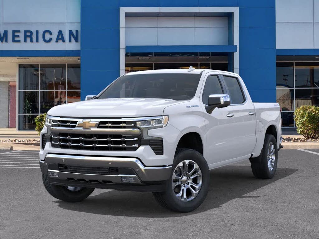 2026 Chevrolet Silverado 1500 LTZ Crew Cab 4WD