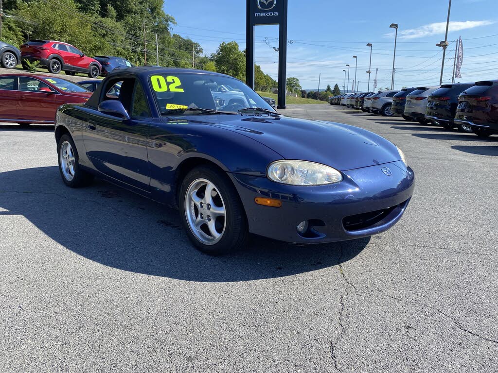 2002 Mazda MX-5 Miata SE