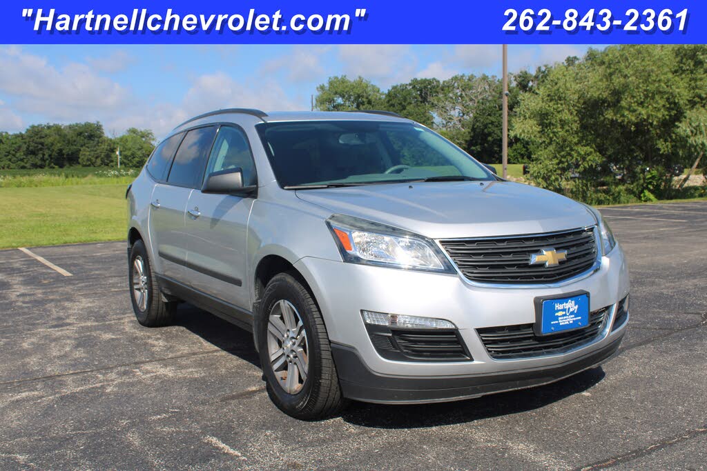 2017 Chevrolet Traverse LS FWD