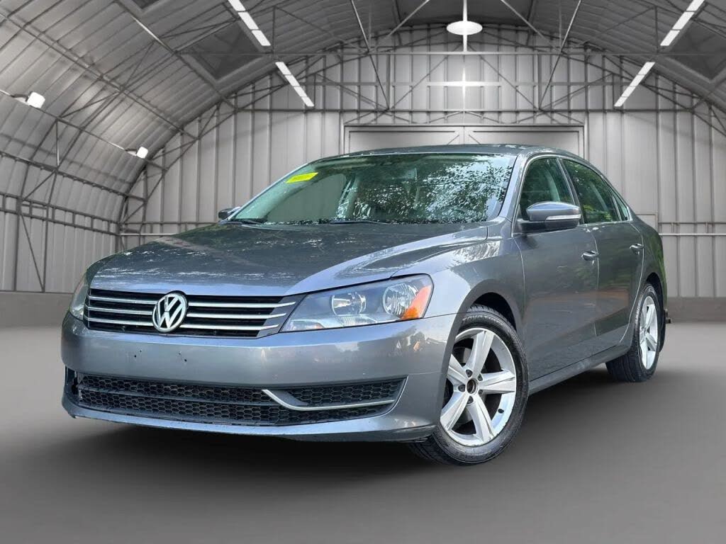 2013 Volkswagen Passat SE
