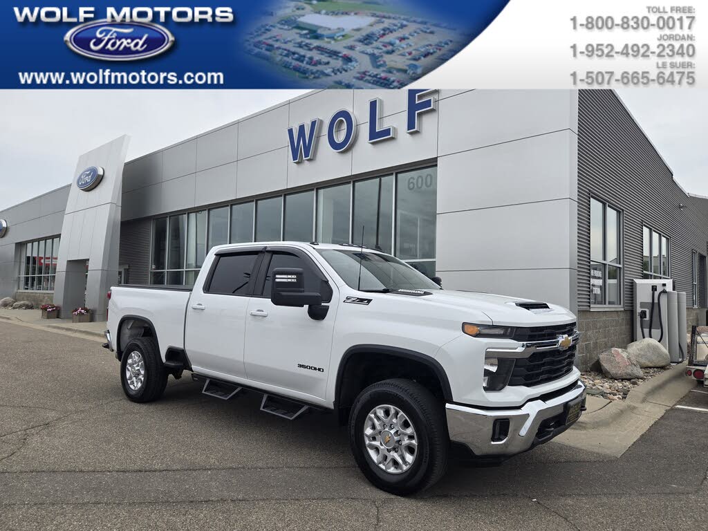 2024 Chevrolet Silverado 3500HD LT Crew Cab 4WD