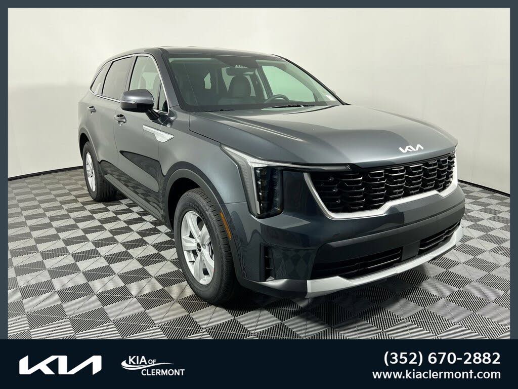 2026 Kia Sorento LX FWD