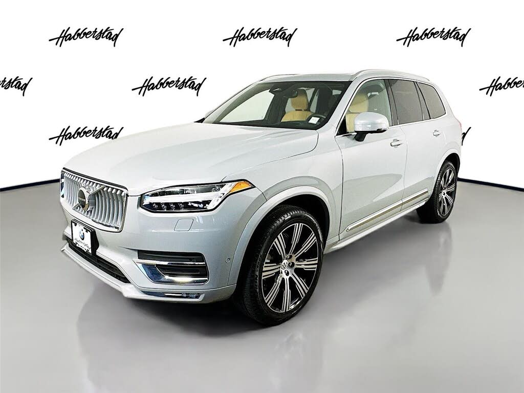 2025 Volvo XC90 B6 Ultra Bright Theme 7-Passenger AWD