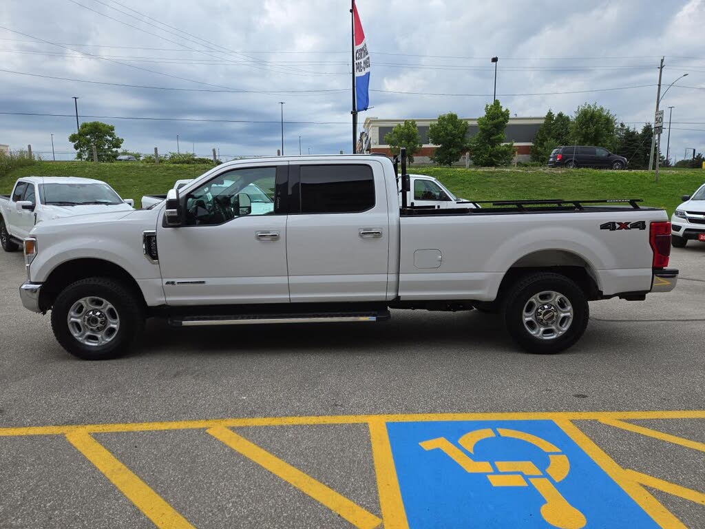 2021 Ford F-250 Super Duty Lariat Crew Cab 4WD