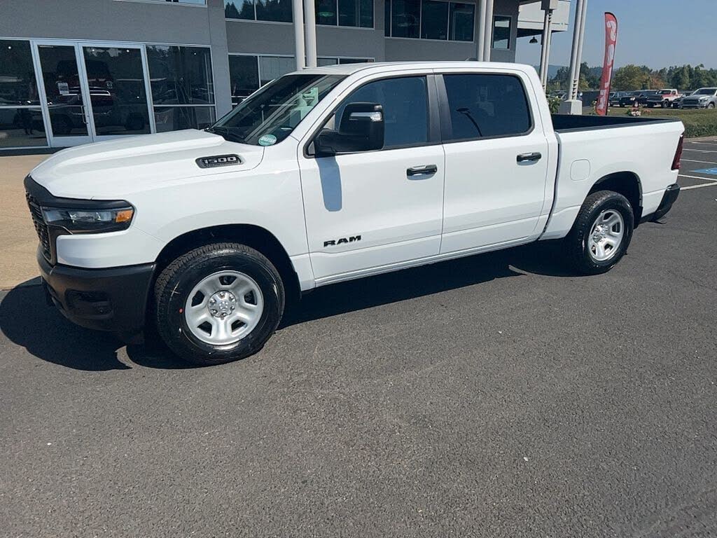 2026 RAM 1500 Tradesman Crew Cab 4WD