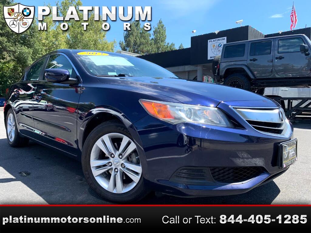 2013 Acura ILX 2.0L FWD