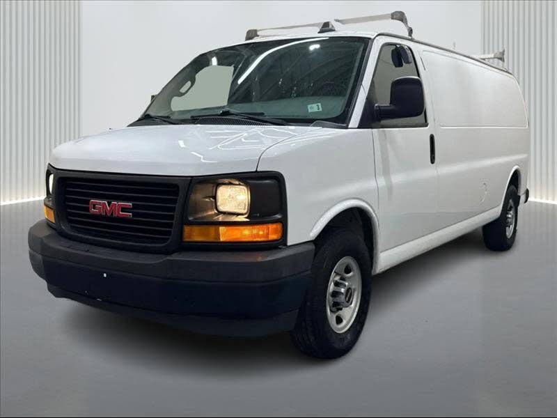 2017 GMC Savana Cargo 2500 Extended RWD