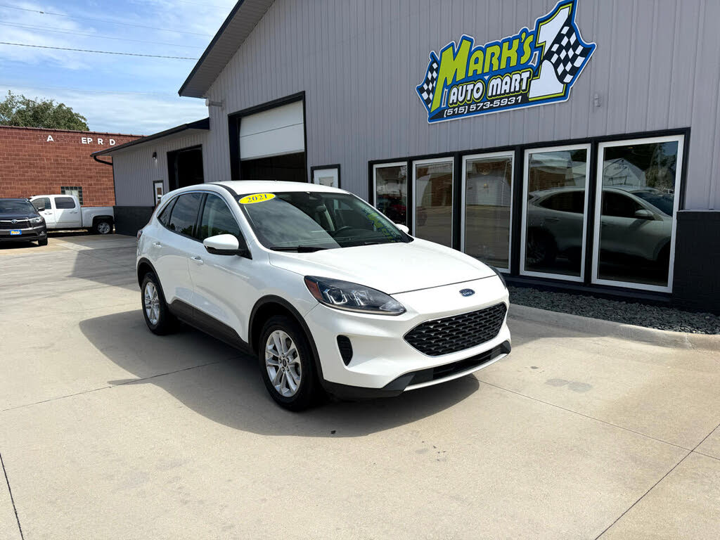 2021 Ford Escape SE AWD