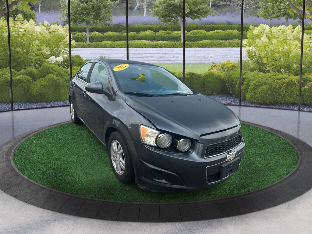 2012 Chevrolet Sonic 2LT Sedan FWD
