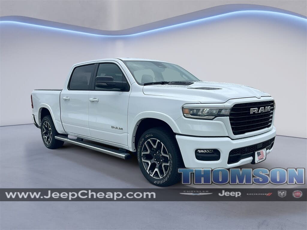 2026 RAM 1500 Laramie Crew Cab 4WD