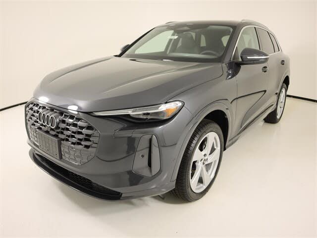 2025 Audi Q5 quattro Premium Plus 40 TFSI