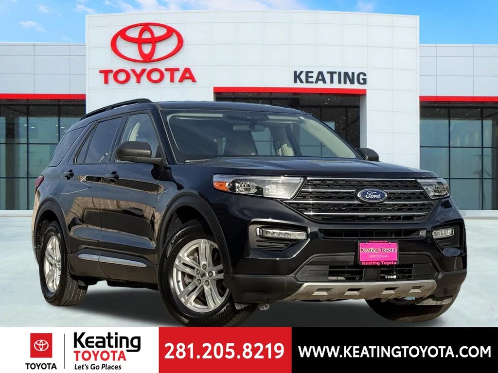 2023 Ford Explorer XLT RWD