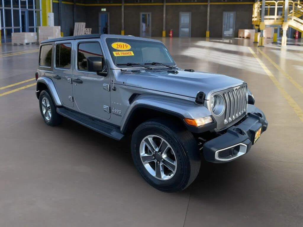 2019 Jeep Wrangler Unlimited Sahara 4WD