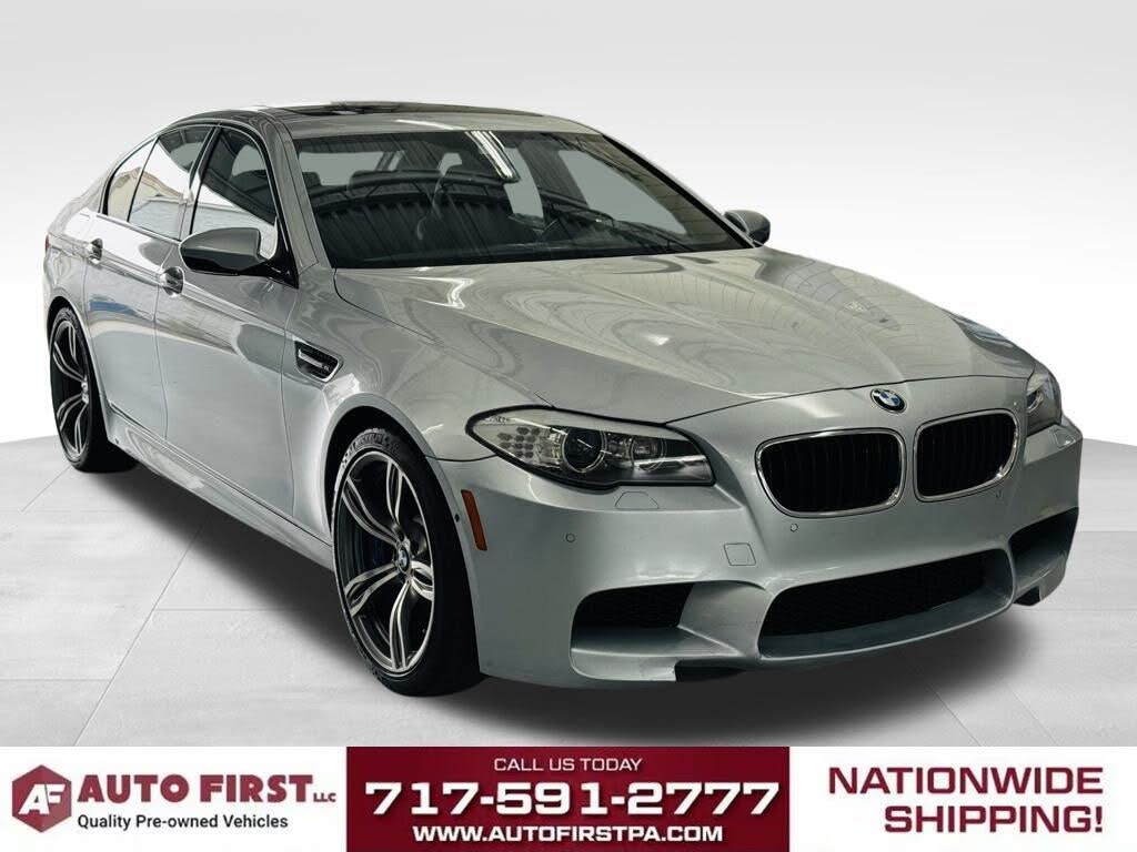2013 BMW M5 RWD