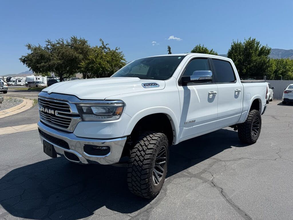 2022 RAM 1500 Laramie Crew Cab 4WD