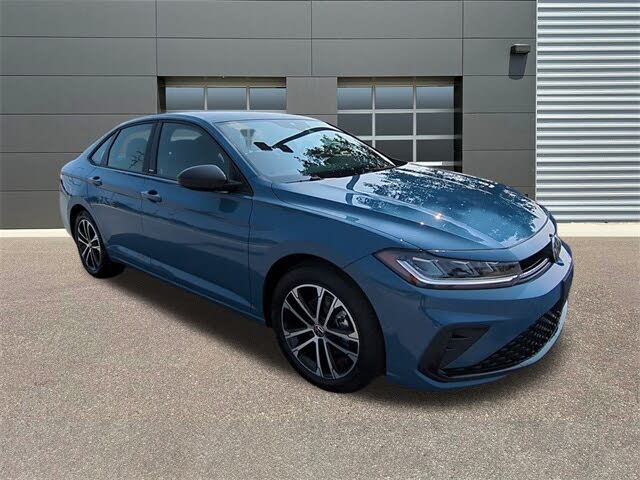2025 Volkswagen Jetta Sport FWD