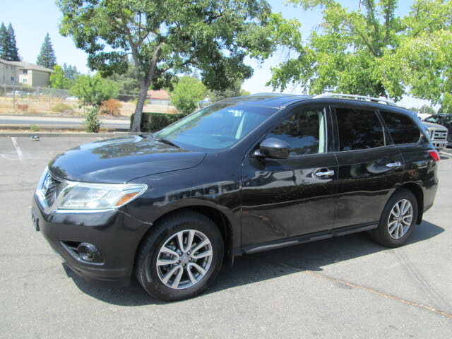 2015 Nissan Pathfinder S