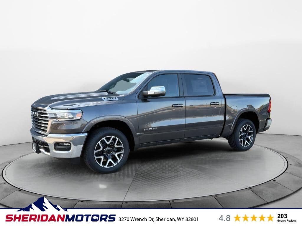 2026 RAM 1500 Laramie Crew Cab 4WD