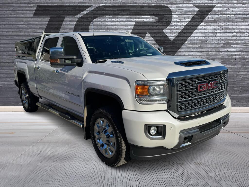 2019 GMC Sierra 2500HD Denali Crew Cab 4WD