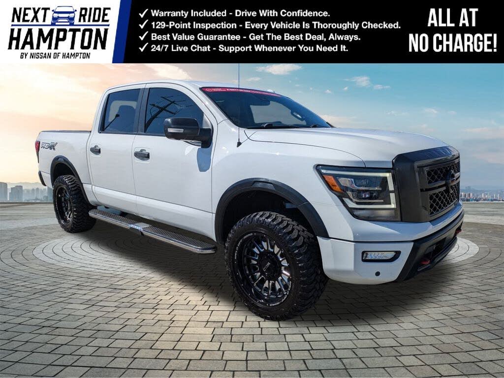2020 Nissan Titan PRO-4X Crew Cab 4WD