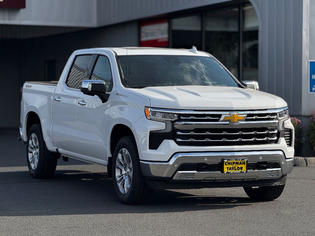 2025 Chevrolet Silverado 1500 LTZ Crew Cab 4WD