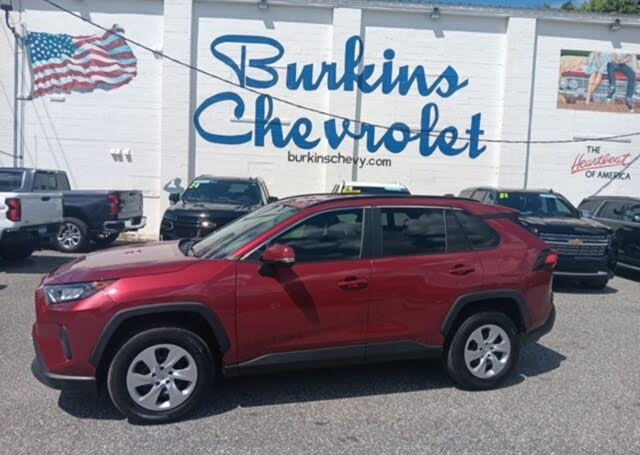 2020 Toyota RAV4 LE FWD