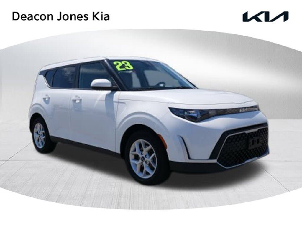 2023 Kia Soul LX FWD