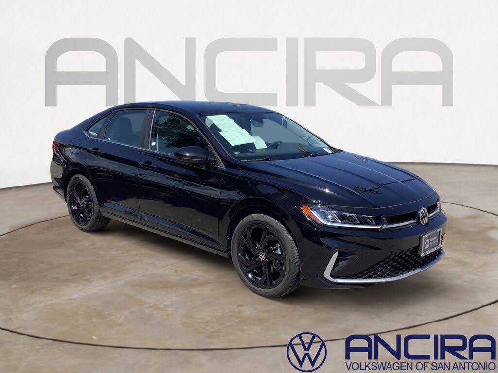 2025 Volkswagen Jetta SE FWD