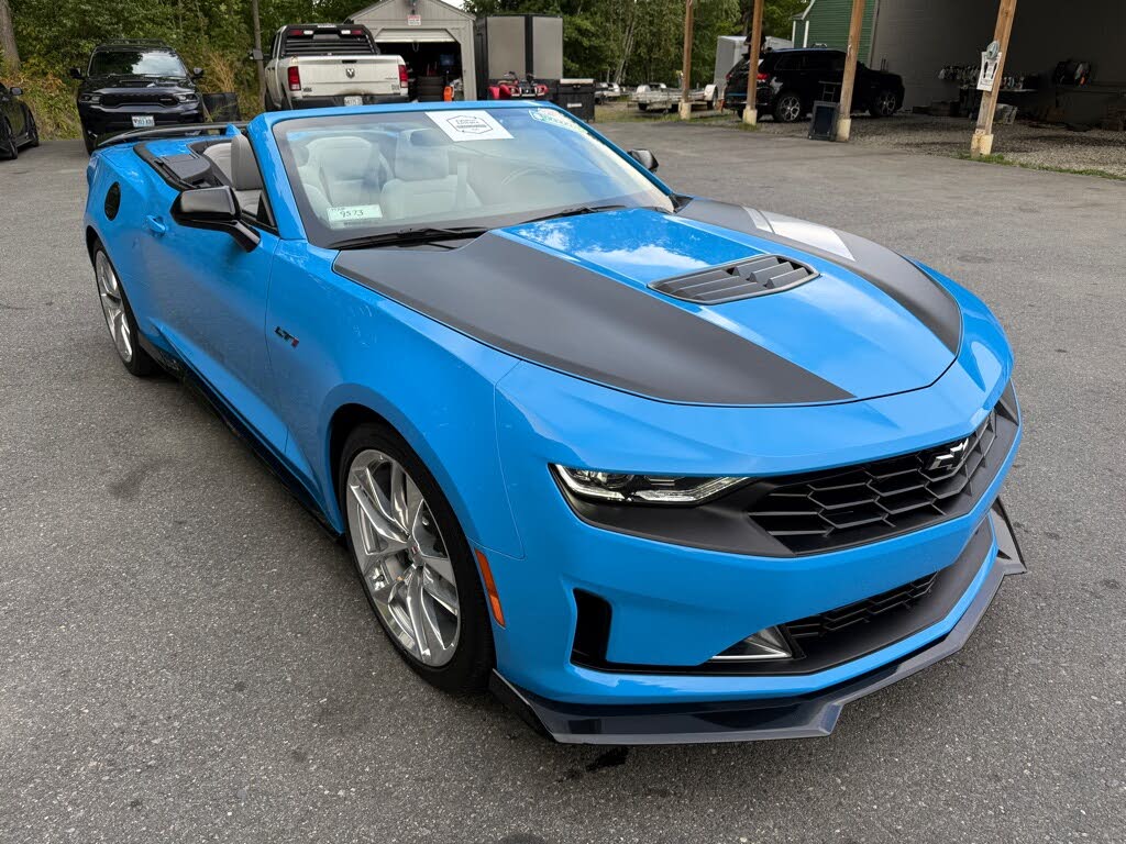 2022 Chevrolet Camaro LT1 Convertible RWD