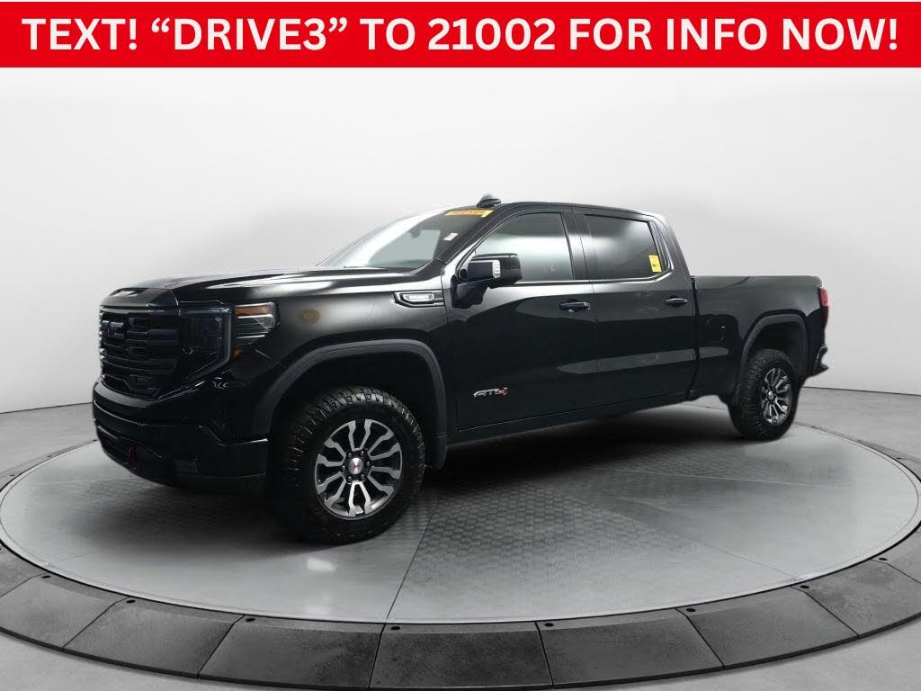 2022 GMC Sierra 1500 AT4 Crew Cab 4WD