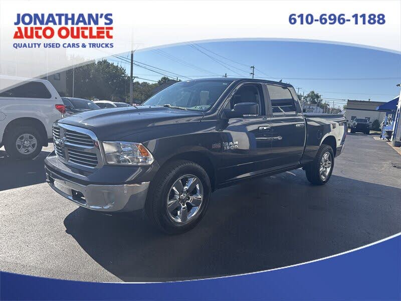 2017 RAM 1500 SLT Crew Cab 4WD