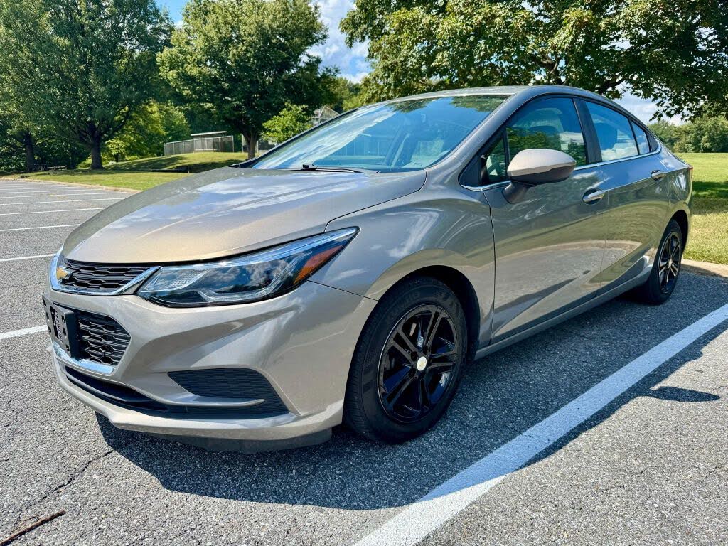 2018 Chevrolet Cruze LT Sedan FWD
